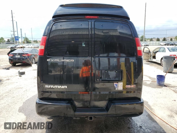 2018 GMC Savana Cargo z VIN 1GTW7BFG3J1162190, wystawiony jako Copart lot #68281014 z przebiegiem 83 733 mil mil oraz Nie do naprawy • Non repairable. Historia ofert i sprzedaży dostępna na DreamBid. Obrazek 6.