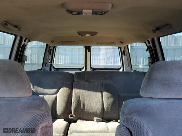1997 Chevrolet Tahoe Limited with VIN 1GNEC13R1VJ316948, listed as a Copart auction lot 41904885 with 161,669 mi miles and Salvage Title. Bid and sale history available at carsss.com. Image 10.