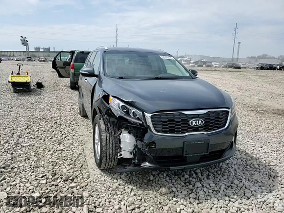 2020 Kia Sorento L with VIN 5XYPG4A32LG658895, listed as a Copart auction lot 52853975 with 51,142 mi miles and Salvage Title. Bid and sale history available at carsss.com. Image 12.