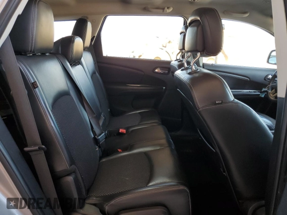 2018 Dodge Journey Crossroad z VIN 3C4PDCGG3JT379412, wystawiony jako Copart lot #57616985 z przebiegiem 70 446 mil mil oraz Szkoda całkowita • Salvage title. Historia ofert i sprzedaży dostępna na DreamBid. Obrazek 10.