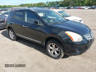 2011 Nissan Rogue SV z VIN JN8AS5MV4BW671516, wystawiony jako IAAI lot #42305076 z przebiegiem Nie podano mil oraz . Historia ofert i sprzedaży dostępna na DreamBid. Obrazek 1.