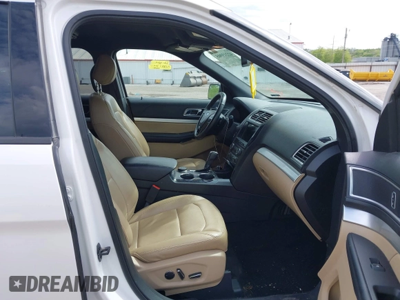 2017 Ford Explorer XLT z VIN 1FM5K8DH5HGB79150, wystawiony jako IAAI lot #42215905 z przebiegiem 191 043 mil mil oraz . Historia ofert i sprzedaży dostępna na DreamBid. Obrazek 5.