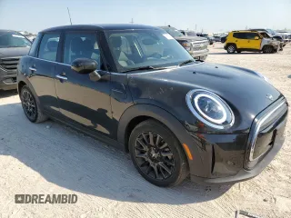 2022 MINI Hardtop 4 Door Cooper z VIN WMW33DK07N2S31091, wystawiony jako Copart lot #76102994 z przebiegiem 14 554 mil mil oraz Szkoda całkowita • Salvage title. Historia ofert i sprzedaży dostępna na DreamBid. Obrazek 4.