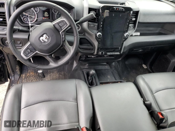 2024 Ram 2500 Tradesman with VIN 3C6UR5CL5RG306122, listed as a Copart auction lot 43151175 with 45,413 mi miles and Salvage Title. Bid and sale history available at carsss.com. Image 8.