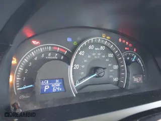 2015 Toyota Camry XLE with VIN 4T1BF1FK6FU106259, listed as a IAAI auction lot 41708580 with 86,673 mi miles. Bid and sale history available at carsss.com. Image 7.