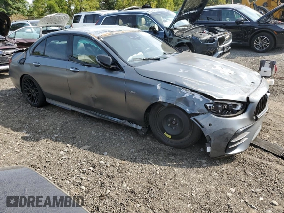 2022 Mercedes-Benz E 53 AMG with VIN W1KZF6BBXNB008261, listed as a Copart auction lot 72121074 with 27,864 mi miles and Salvage Title. Bid and sale history available at DreamBid. Image 4.