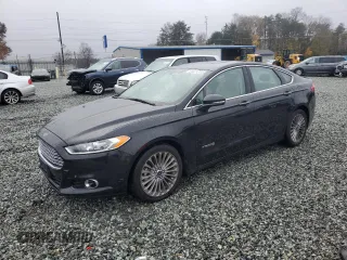 2014 Ford Fusion Titanium Hybrid with VIN 3FA6P0RU4ER396801, listed as a Copart auction lot 81671274 with Not Provided miles and Salvage Title. Bid and sale history available at carsss.com. Image 1.