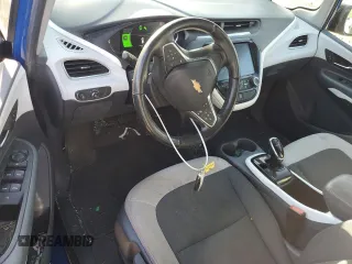2020 Chevrolet Bolt EV LT z VIN 1G1FY6S03L4143582, wystawiony jako Copart lot #55021535 z przebiegiem 42 503 mil mil oraz Szkoda całkowita • Salvage title. Historia ofert i sprzedaży dostępna na DreamBid. Obrazek 8.