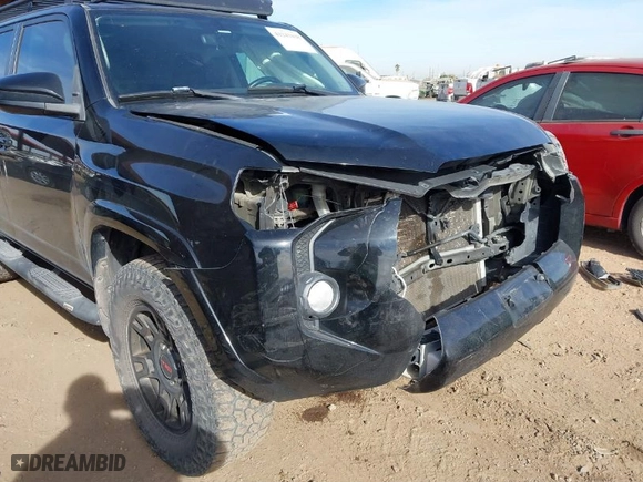 2016 Toyota 4Runner SR5 with VIN JTEZU5JR3G5136573, listed as a IAAI auction lot 41243438 with 109,897 mi miles. Bid and sale history available at carsss.com. Image 6.