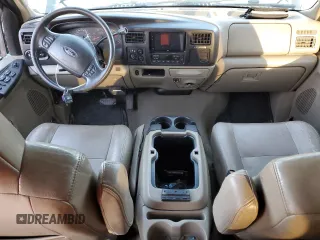 2005 Ford Excursion Limited с VIN 1FMSU43P95ED42372, выставлен на аукционе Copart как лот 41736415 с пробегом Не указан миль и Списание • Salvage title. История ставок и продаж доступна на DreamBid. Изображение 8.