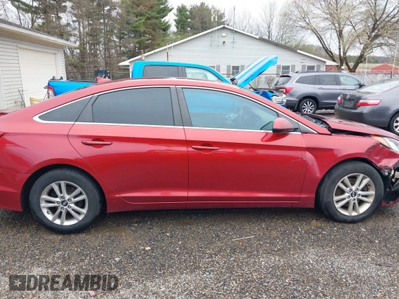 2016 Hyundai Sonata SE with VIN 5NPE24AF5GH273149, listed as a IAAI auction lot 41921543 with 168,762 mi miles and . Bid and sale history available at carsss.com. Image 14.