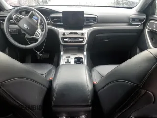 2021 Ford Explorer XLT with VIN 1FMSK7DH3MGB39284, listed as a Copart auction lot 51348135 with 54,512 mi miles and Salvage Title. Bid and sale history available at carsss.com. Image 8.