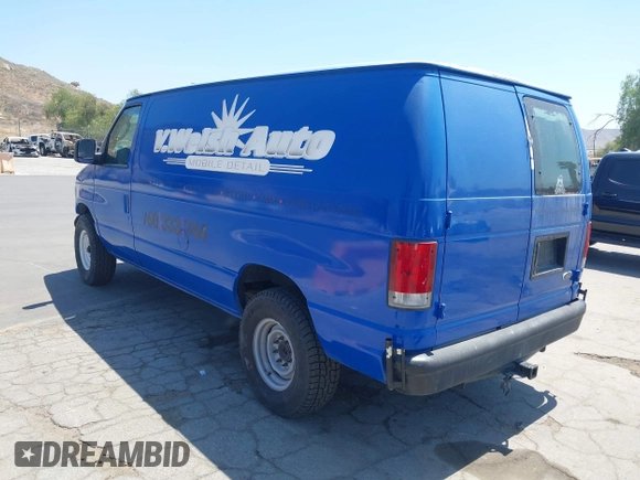 2003 Ford Econoline Cargo with VIN 1FTNE24223HA50404, listed as a IAAI auction lot 42087224 with 210,418 mi miles. Bid and sale history available at carsss.com. Image 3.