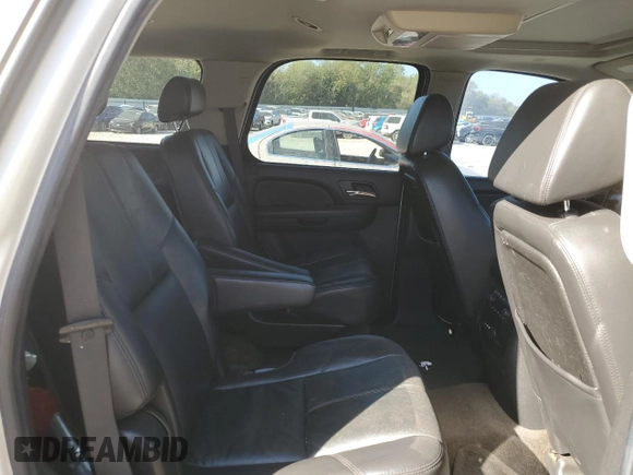 2008 GMC Yukon Commercial with VIN 1GKFK13068R207803, listed as a Copart auction lot 72592904 with 177,150 mi miles and Salvage Title. Bid and sale history available at carsss.com. Image 11.