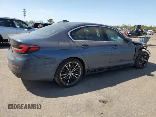 2023 BMW 5 Series 530i xDrive с VIN WBA13BJ07PWY03706, выставлен на аукционе Copart как лот 53126245 с пробегом 20 173 миль миль и Списание • Salvage title. История ставок и продаж доступна на DreamBid. Изображение 3.