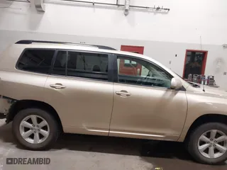 2008 Toyota Highlander with VIN JTEES41A282058492, listed as a IAAI auction lot 41609226 with 217,807 mi miles. Bid and sale history available at carsss.com. Image 13.