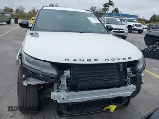 2025 Land Rover Range Rover Velar Dynamic SE с VIN SALYL2EX3SA398659, выставлен на аукционе IAAI как лот 41335449 с пробегом 14 875 миль миль и . История ставок и продаж доступна на DreamBid. Изображение 13.