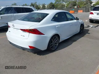 2018 Lexus IS 300 с VIN JTHBA1D29J5063687, выставлен на аукционе IAAI как лот 42372374 с пробегом 11 738 миль миль и . История ставок и продаж доступна на DreamBid. Изображение 4.