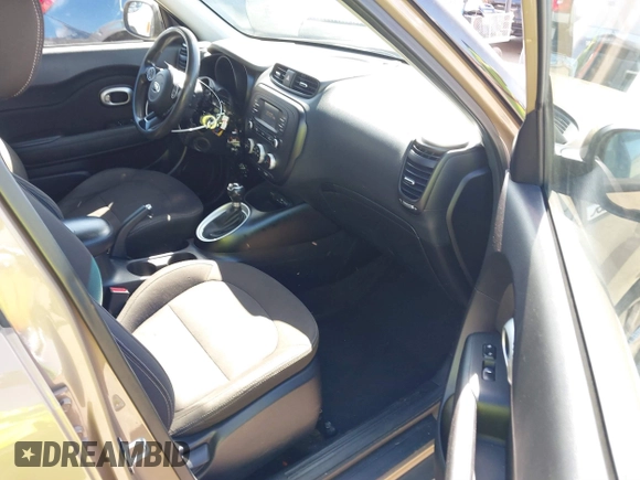 2016 Kia Soul with VIN KNDJN2A29G7332361, listed as a IAAI auction lot 41804003 with 134,744 mi miles and . Bid and sale history available at DreamBid. Image 5.