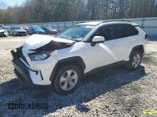 2021 Toyota RAV4 XLE with VIN 2T3W1RFVXMC139912, listed as a Copart auction lot 47370755 with 54,274 mi miles and Salvage Title. Bid and sale history available at carsss.com. Image 1.