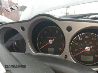 2006 Nissan 350Z Touring z VIN JN1AZ34D56M331590, wystawiony jako IAAI lot #42361928 z przebiegiem Nie podano mil oraz . Historia ofert i sprzedaży dostępna na DreamBid. Obrazek 7.