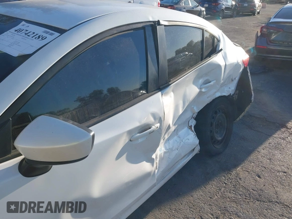 2015 Mazda 3 i Sport with VIN 3MZBM1U7XFM175868, listed as a IAAI auction lot 40742189 with 187,082 mi miles and . Bid and sale history available at carsss.com. Image 18.