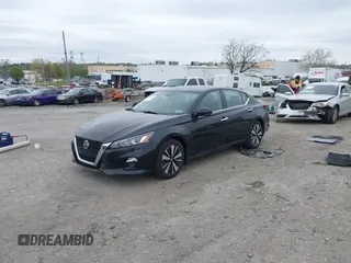 2019 Nissan Altima SV with VIN 1N4BL4DV6KC143538, listed as a IAAI auction lot 42082493 with 150,470 mi miles and . Bid and sale history available at DreamBid. Image 2.