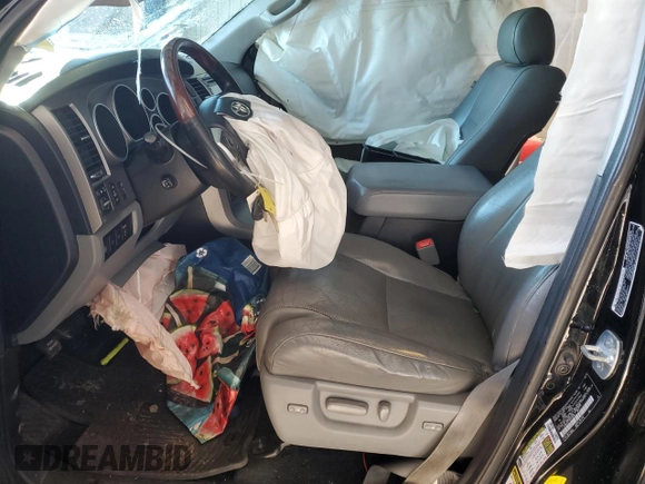 2016 Toyota Sequoia Platinum with VIN 5TDDW5G17GS129498, listed as a Copart auction lot 89099455 with 0 mi miles and Salvage Title. Bid and sale history available at carsss.com. Image 7.
