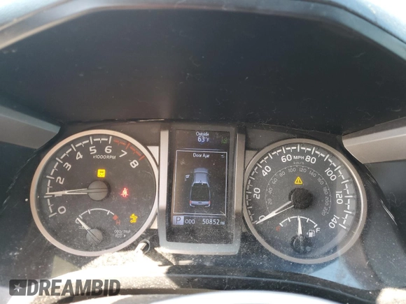 2020 Toyota Tacoma SR5 с VIN 3TMCZ5AN5LM364491, выставлен на аукционе Copart как лот 53855215 с пробегом 50 852 миль миль и Списание • Salvage title. История ставок и продаж доступна на DreamBid. Изображение 9.