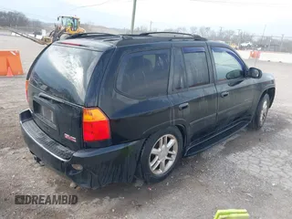 2008 GMC Envoy Denali with VIN 1GKET63M082187436, listed as a IAAI auction lot 41726422 with 195,918 mi miles. Bid and sale history available at carsss.com. Image 4.