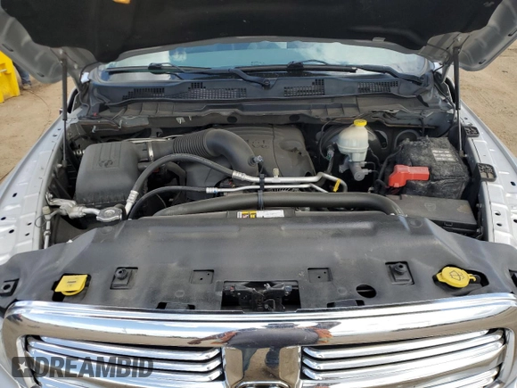 2015 Ram 1500 Outdoorsman z VIN 1C6RR6LT2FS692725, wystawiony jako Copart lot #55137515 z przebiegiem 148 400 mil mil oraz Szkoda całkowita • Salvage title. Historia ofert i sprzedaży dostępna na DreamBid. Obrazek 11.