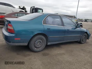 1995 Honda Accord with VIN JHMCD5531SC007105, listed as a Copart auction lot 58059205 with 162,504 mi miles and Salvage title. Bid and sale history available at DreamBid. Image 3.
