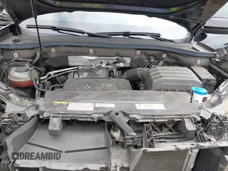 2021 Volkswagen Atlas S with VIN 1V2AC2CA3MC224104, listed as a IAAI auction lot 42500452 with 54,766 mi miles and . Bid and sale history available at DreamBid. Image 10.