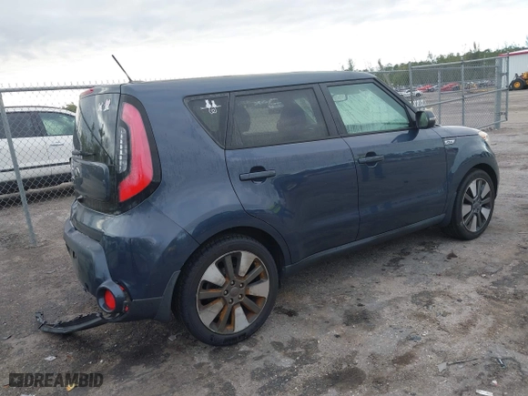 2015 Kia Soul ! with VIN KNDJX3A53F7187391, listed as a IAAI auction lot 41688836 with 138,637 mi miles. Bid and sale history available at carsss.com. Image 4.