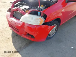 2007 Chevrolet Aveo LS with VIN KL1TD56617B045173, listed as a IAAI auction lot 42420476 with 88,524 mi miles and . Bid and sale history available at DreamBid. Image 6.