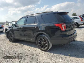 2017 Ford Explorer XLT with VIN 1FM5K7D81HGC29682, listed as a Copart auction lot 53602095 with 102,496 mi miles and Salvage Title. Bid and sale history available at DreamBid. Image 2.