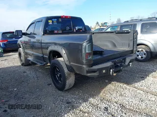 2007 Dodge 2500 SLT z VIN 3D7KS28D57G737597, wystawiony jako IAAI lot #41859469 z przebiegiem 149 720 mil mil oraz . Historia ofert i sprzedaży dostępna na DreamBid. Obrazek 3.