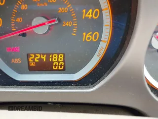 2006 Nissan Murano S z VIN JN8AZ08T96W424215, wystawiony jako IAAI lot #42126408 z przebiegiem 224 188 mil mil oraz . Historia ofert i sprzedaży dostępna na DreamBid. Obrazek 7.