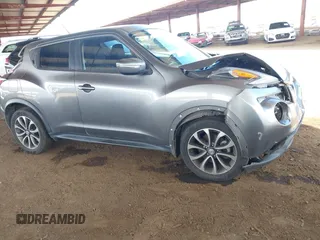 2017 Nissan Juke SV z VIN JN8AF5MR8HT704325, wystawiony jako IAAI lot #42078984 z przebiegiem 116 195 mil mil oraz . Historia ofert i sprzedaży dostępna na DreamBid. Obrazek 1.