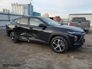 2025 Chevrolet Trax 1RS with VIN KL77LGEP8SC108322, listed as a Copart auction lot 52262305 with 1,051 mi miles and Salvage Title. Bid and sale history available at carsss.com. Image 4.