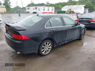 2008 Acura TSX with VIN JH4CL96888C005008, listed as a IAAI auction lot 42521433 with 257,147 mi miles and . Bid and sale history available at DreamBid. Image 4.