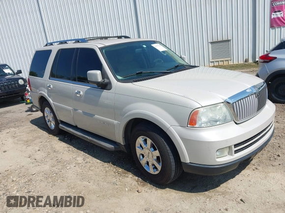 2006 Lincoln Navigator Luxury with VIN 5LMFU28586LJ17478, listed as a IAAI auction lot 42577548 with 207,474 mi miles and . Bid and sale history available at DreamBid. Image 1.