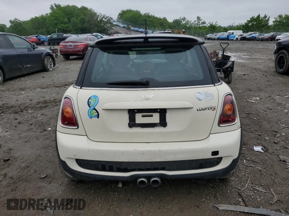 2008 MINI Hardtop S with VIN WMWMF735X8TT93951, listed as a Copart auction lot 57255895 with 107,798 mi miles and Clean Title. Bid and sale history available at DreamBid. Image 6.