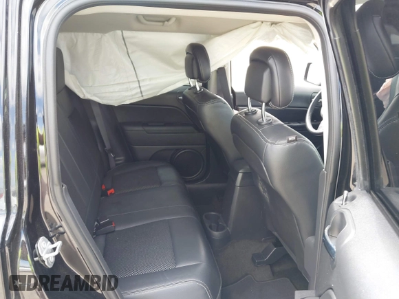 2016 Jeep Patriot Sport with VIN 1C4NJPBA4GD642158, listed as a IAAI auction lot 41784322 with 123,538 mi miles and . Bid and sale history available at DreamBid. Image 8.