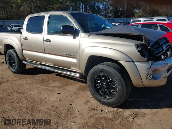2008 Toyota Tacoma PreRunner with VIN 5TEJU62N78Z509695, listed as a IAAI auction lot 41163580 with 195,659 mi miles. Bid and sale history available at carsss.com. Image 1.