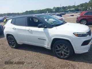 2024 Jeep Compass Limited с VIN 3C4NJDCN9RT164977, выставлен на аукционе IAAI как лот 42563780 с пробегом 4 229 миль миль и . История ставок и продаж доступна на DreamBid. Изображение 13.