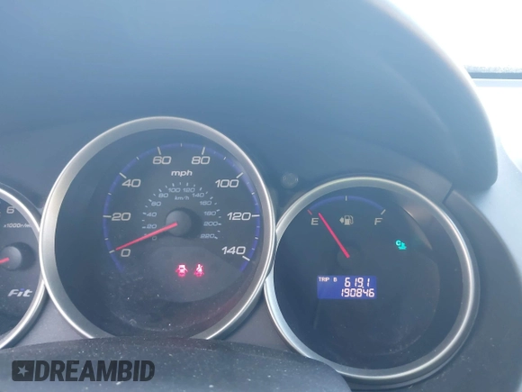 2007 Honda Fit with VIN JHMGD38497S026721, listed as a IAAI auction lot 42799270 with 190,846 mi miles and . Bid and sale history available at DreamBid. Image 7.