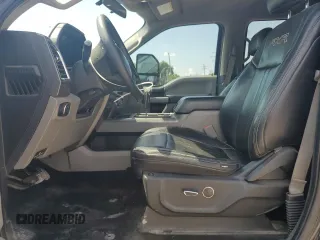 2017 Ford F-250 Lariat с VIN 1FT7W2B60HED37633, выставлен на аукционе Copart как лот 61163345 с пробегом 121 620 миль миль и Списание • Salvage title. История ставок и продаж доступна на DreamBid. Изображение 7.