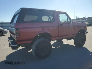 1989 Ford Bronco XL with VIN 1FMEU15N3KLB14186, listed as a Copart auction lot 41704835 with 70,693 mi miles and Clean Title. Bid and sale history available at carsss.com. Image 3.