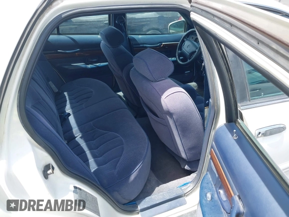 1996 Mercury Grand Marquis GS with VIN 2MELM74WXTX650841, listed as a IAAI auction lot 41936608 with 205,964 mi miles and . Bid and sale history available at DreamBid. Image 8.